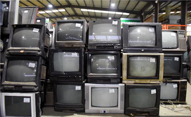 廢舊電器回收 /cxyq/20191219103301-FvgWGrUFjpF41-qCsvziQWwAbgVE.jpg